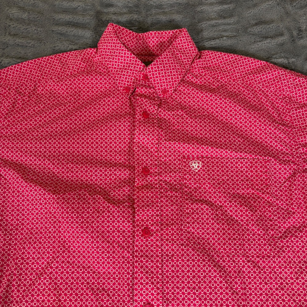 Ariat Mens Large Short Sleeve Button Down Western Shirt Red Geometric Medallion